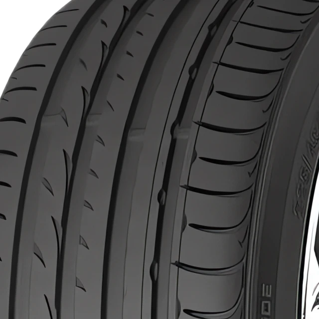 Nexen N8000 afbeelding